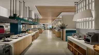AKRA V HOTEL