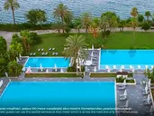 Akra V Hotel