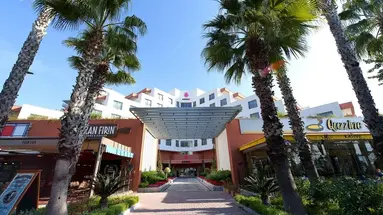 AKRA V HOTEL