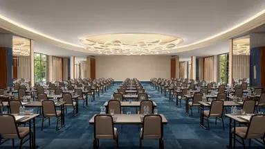 AKRA V HOTEL