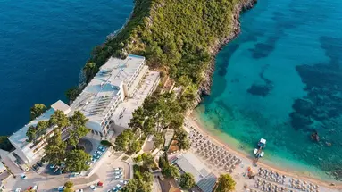 Akrotiri Beach