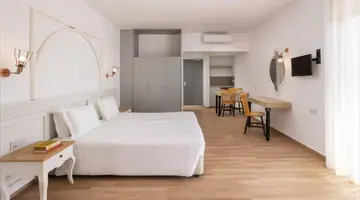 Akteon Hotel