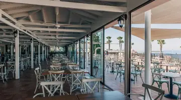 Akteon Hotel