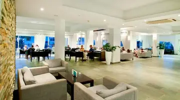 Akti Beach Hotel & Village Resort