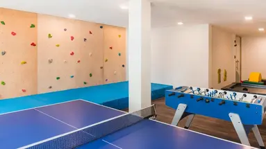 Aktiv & Familienhotel Adl