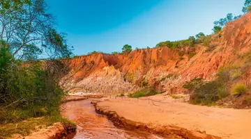 Aktywny Madagaskar: Dżungla, Tsingy I Ocean