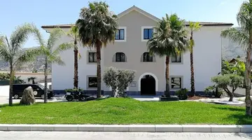 Al Balhara Resort & Spa