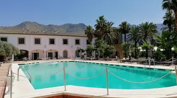 Al Balhara Resort & Spa