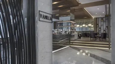 AL BANDAR ROTANA