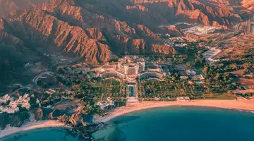 Al Bustan Palace Ritz Carlton Hotel