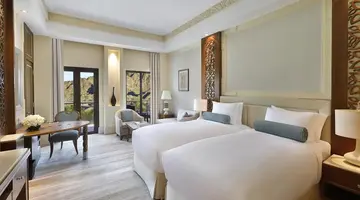 Al Bustan Palace Ritz Carlton Hotel
