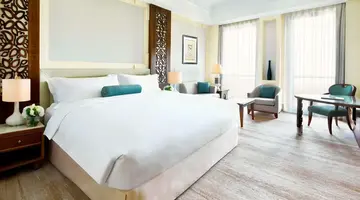 Al Bustan Palace Ritz Carlton Hotel
