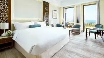 Al Bustan Palace Ritz Carlton Hotel