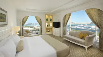 Al Habtoor Grand Resort, Autograph Collection