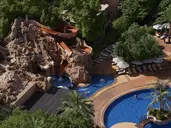 Al Habtoor Grand Resort, Autograph Collection
