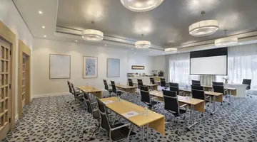 Al Habtoor Grand Resort, Autograph Collection