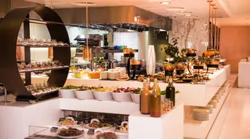 Al Habtoor Grand Resort, Autograph Collection