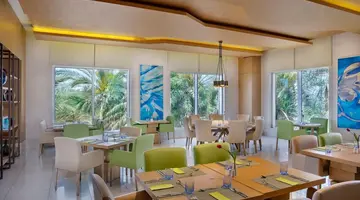Al Habtoor Grand Resort, Autograph Collection