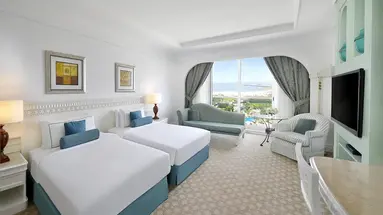 Al Habtoor Grand Resort, Autograph Collection