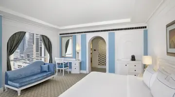 Al Habtoor Grand Resort, Autograph Collection