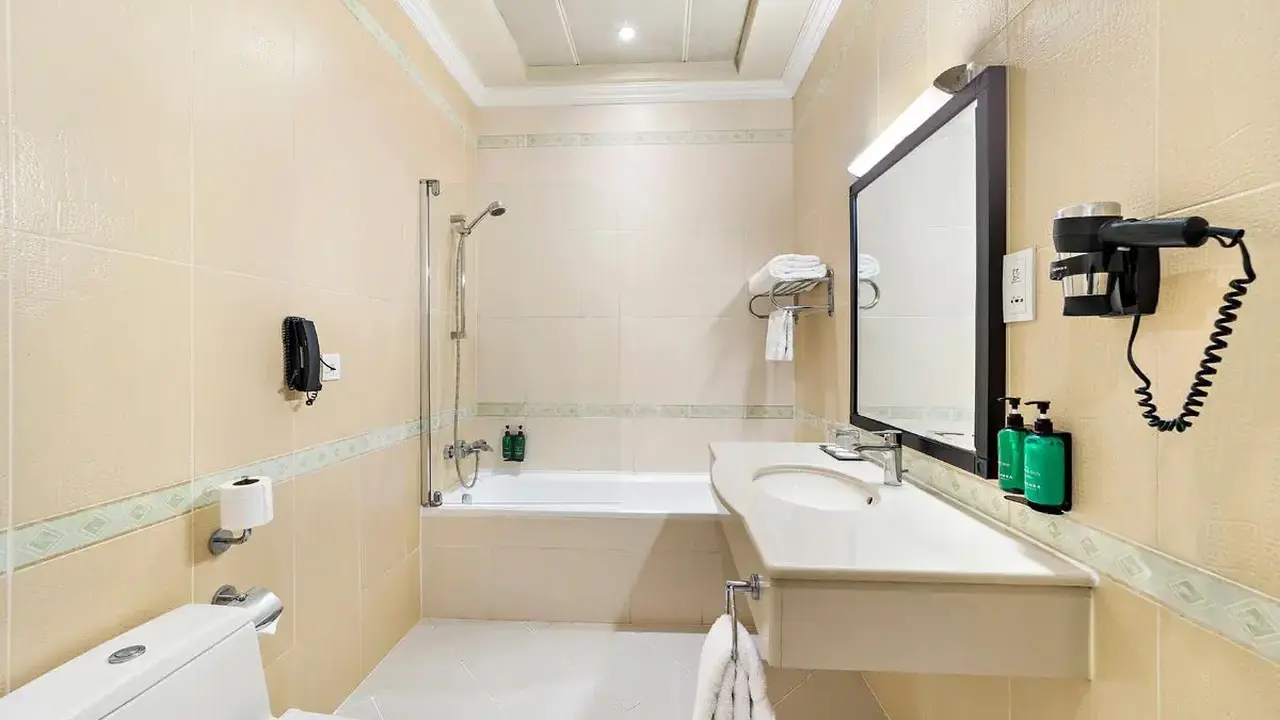 Al Hamra Residences