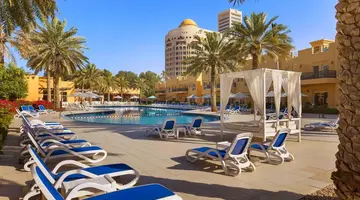 Al Hamra Village Hotel