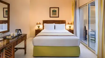 Al Hamra Village Hotel