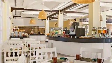 Al Hamra Village Hotel