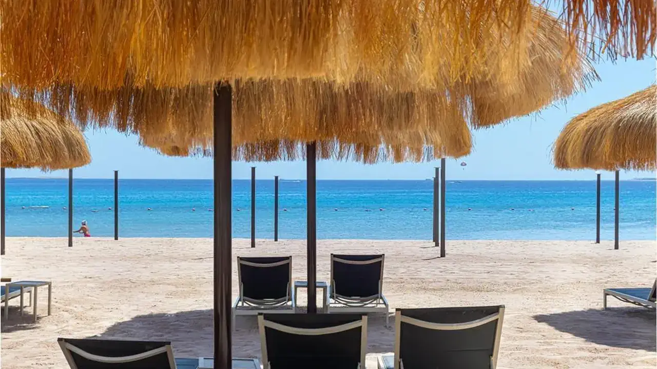 Al Kasr Sahl Hasheesh