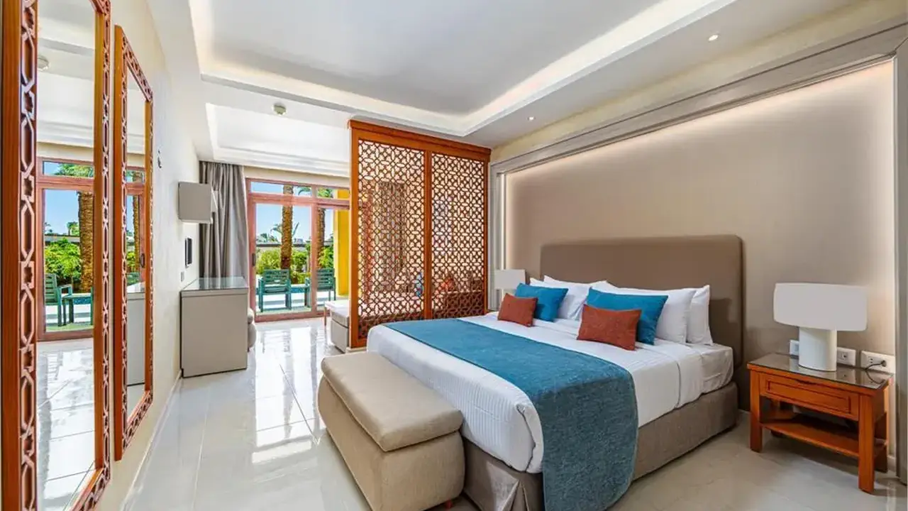 Al Kasr Sahl Hasheesh