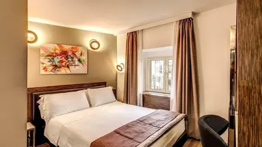 AL MANTHIA HOTEL