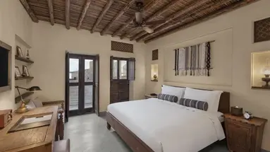 Al Seef Heritage Hotel Dubai, Curio Collection by Hilton