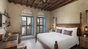 Al Seef Heritage Hotel Dubai, Curio Collection by Hilton