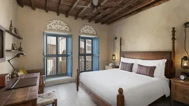 Al Seef Heritage Hotel Dubai, Curio Collection by Hilton