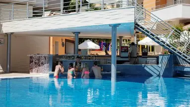 ALAIYE KLEOPATRA HOTEL