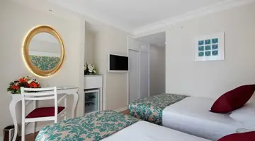 ALAIYE KLEOPATRA HOTEL