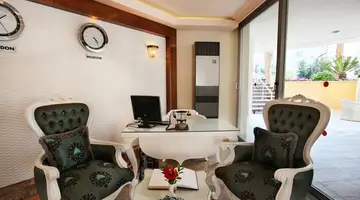 ALAIYE KLEOPATRA HOTEL