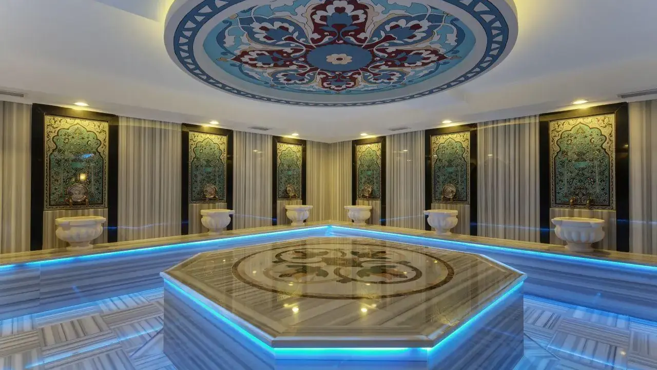 ALAIYE KLEOPATRA HOTEL