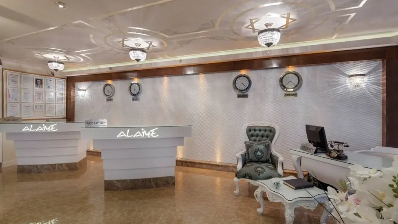 ALAIYE KLEOPATRA HOTEL