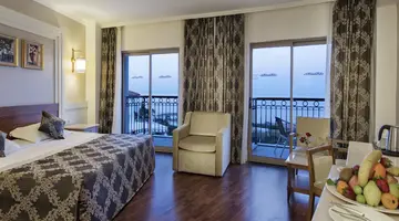 ALBA QUEEN HOTEL