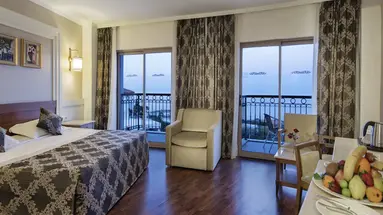 ALBA QUEEN HOTEL