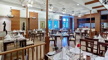 ALBA QUEEN HOTEL