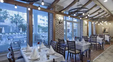 ALBA QUEEN HOTEL