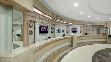 ALBA QUEEN HOTEL