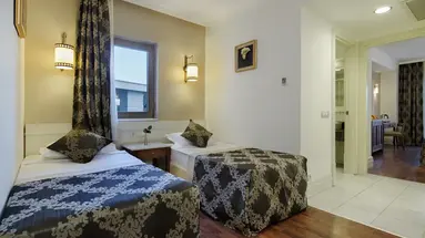ALBA QUEEN HOTEL