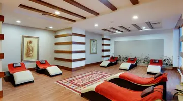 Alba Queen Hotel