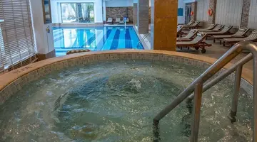 Alba Queen Hotel