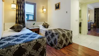 ALBA QUEEN HOTEL