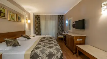 ALBA QUEEN HOTEL