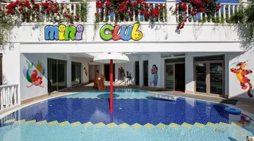 Alba Queen Hotel